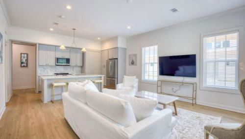 Magnolia Shore 5 - Steps to Beach, Pet-Friendly, Pool, Fast WiFi - Foto 2