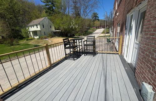 Suite A 2 BR w/ Bridge St. view - Foto 3