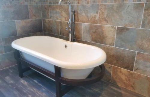 Ker Yaël – Maison familiale avec grand jardin à 5min de la plage Saint Jean du doigt - Foto 13