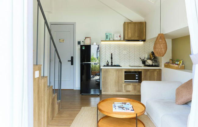 KIN WANDER TAN PHONG, THE MOONAGE - Foto 73