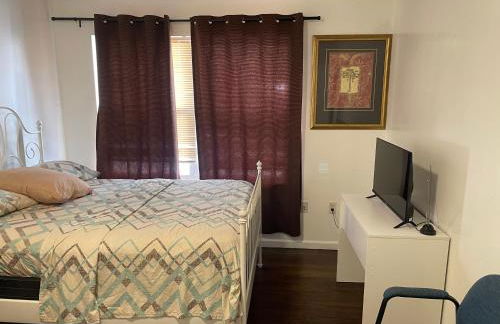 Peculiar N 5th street - Photo 7