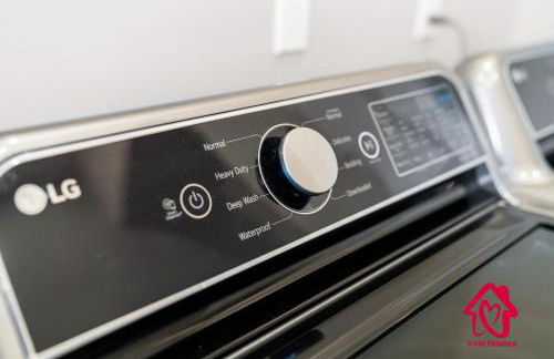 Fireside Oasis Retreat - An Irvie Home - Foto 56