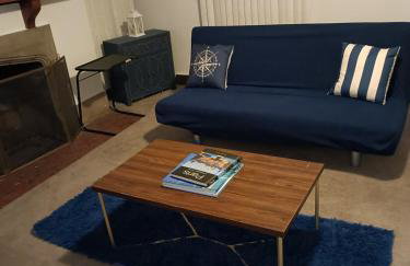 Family Friendly Upper Flat Minutes from Downtown, LCA & Ford Field - Foto 21