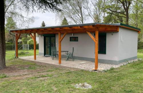 2 Bungalows in Motzen bei Berlin nur 300 m vom See und Strandbad entfernt - Foto 2