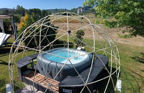 Country Chic Antico Casale - piscina idromassaggio lettini, solarium, cinema experience, wifi, parcheggio - Foto 2