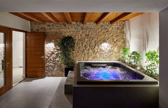 Kamini Santorini Luxury Villas - Photo 60