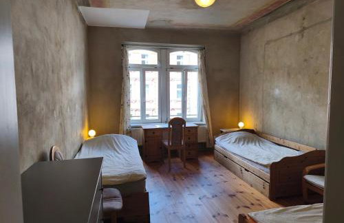 3,5 Zimmer-Wohnung mit Altbau-Charme - Foto 4