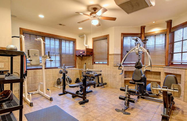 Lions Gate Estate in Sandy Springs - Foto 28