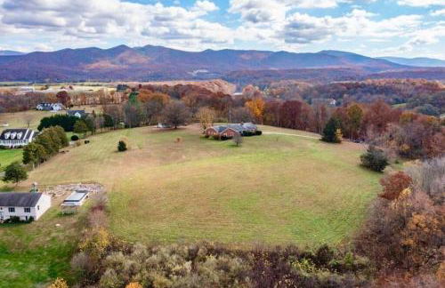 Mountain View Getaway - Stunning Views and Privacy - Foto 6