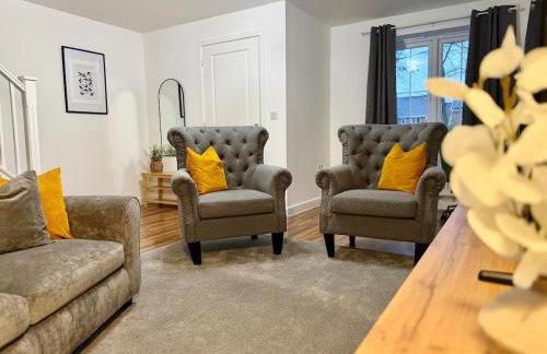 4 Bed - Parking - Fast WiFi - Desk - M6 M61 links - Pets - Foto 1