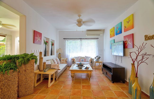 Beach Villa in El Portillo Sleeps 12 - Foto 29