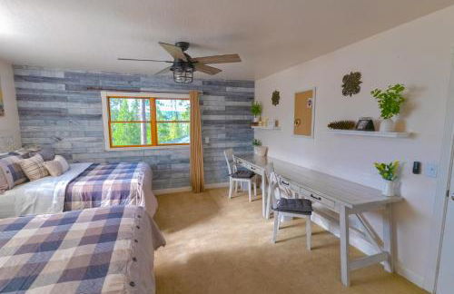 Cozy mountain retreat with lake views near Yosemite - Foto 30