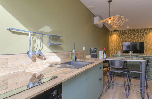 L 'Elegant - travelhome - 50m de la gare - Foto 16