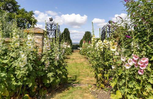 Belvoir Lodge - Sleeps 18 - Belvoir Castle - Photo 23