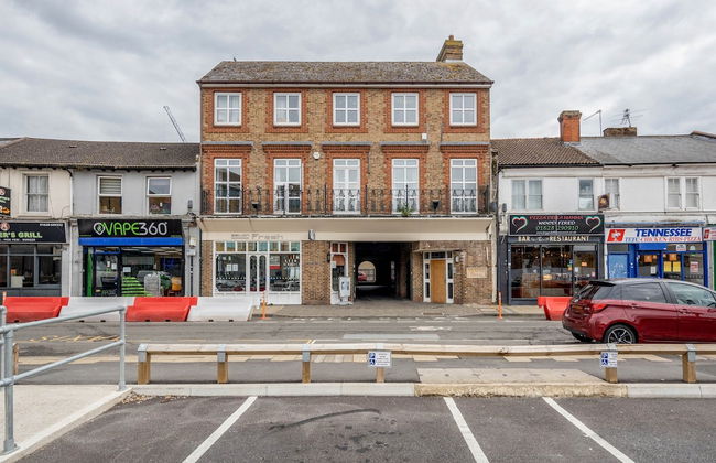 Luxury 1 Bedroom Apartment with Parking - Foto 31