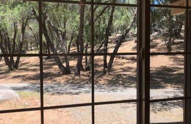 Wonky Donkey Den 30 mi to Yosemite Arch Entrance - Foto 26