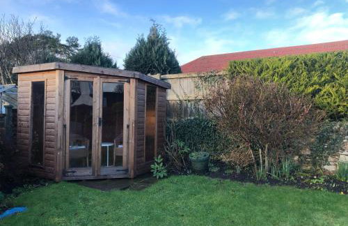 Jasmine Cottage, sleeps 5 near Elie, with garden - Foto 30