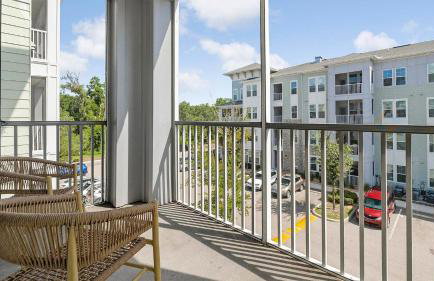 Landing Incredible 2BD Pool Clubhouse - Foto 21