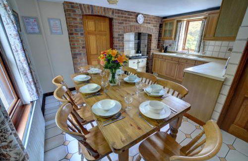 3 Bed in Fishguard oc-wav276 - Foto 3