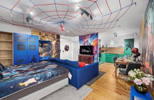 EDLER WOHNRAUM Disney Marvel Studio mit Balkon, Boxspringbett, Kaffeevollautomat, Lift & Parkplatz - Foto 15
