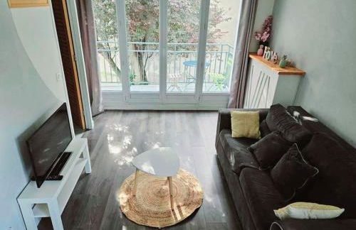 Joli F2 Gare Orléans avec parking privé et balcon Classe 3 étoiles - Foto 8