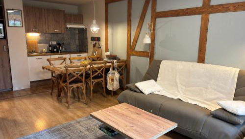 Apparts au Cœur de St-Lary - Piscine Chauffée et Sauna - Foto 2