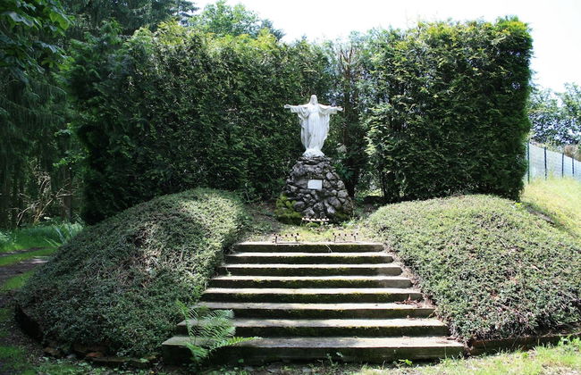Perfect Spot on Edge of Large Woods with Hot Tub - Photo 17