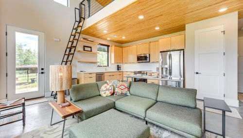 20-Acre Property with Trail Hill Country Hideaway! - Foto 3