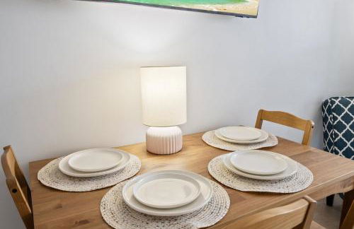 Beach Front 2 Bed Condo - Pool & Tiki Bar - Foto 24