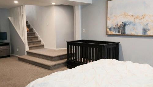 Cozy 4BR 3BA Home- Train to NYC, USOpen, CitiField Mets, MSG, Walk to Harbor & Golf - Foto 5