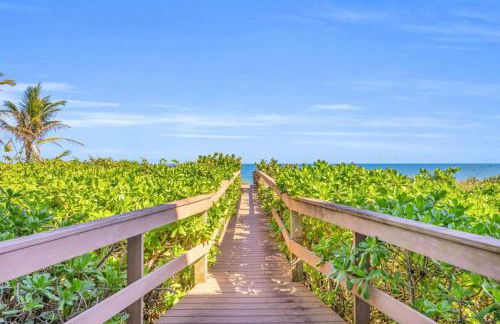 Oceanfront Escape - Private Beach Access - Game Room - Bikes - Surfboard - Foto 11