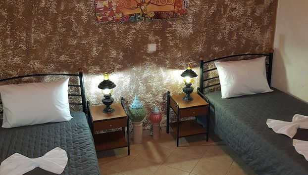 Anthis Cottage - Photo 5, Room