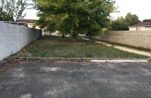 Studio 35m2 à 3 km de la gare d Angoulême avec draps et linge de maison fournis - Foto 15