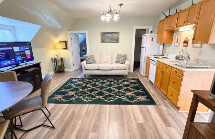 Historic Loft on top of The Governor's Mansion - Foto 1