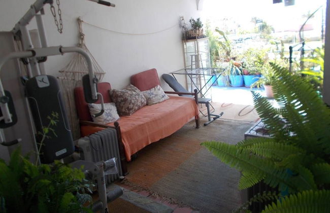 Room in Guest Room - Private Room on a Terrace With Garden - Photo 8