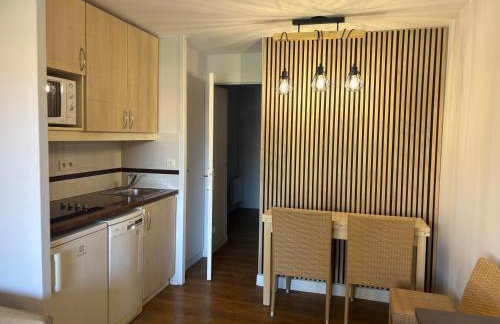 Appartement 2 pièces climatisé en rez-de-jardin Cap Esterel Agay - Foto 3