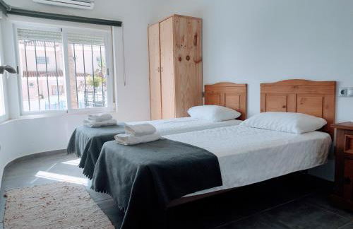 Torreguadiaro Villa - 2 mins walk from the bars and restaurants - Foto 33