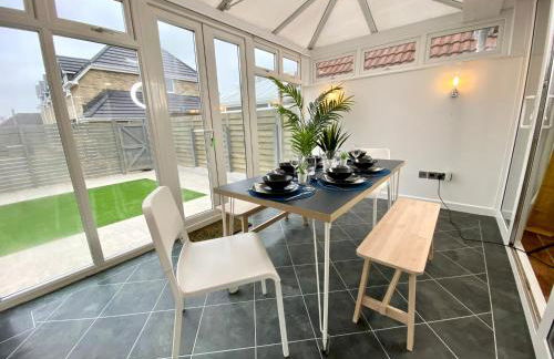 Lovely house in a great location with Parking, WiFi & Smart TV - Near Poole & Bournemouth - Foto 4