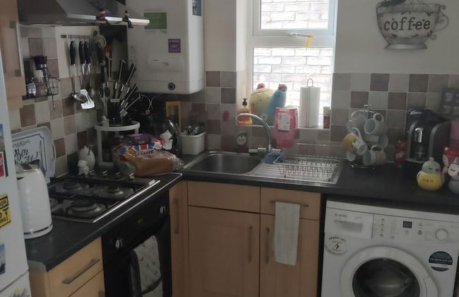 Captivating 1-bed Apartment in Bournemouth - Foto 7