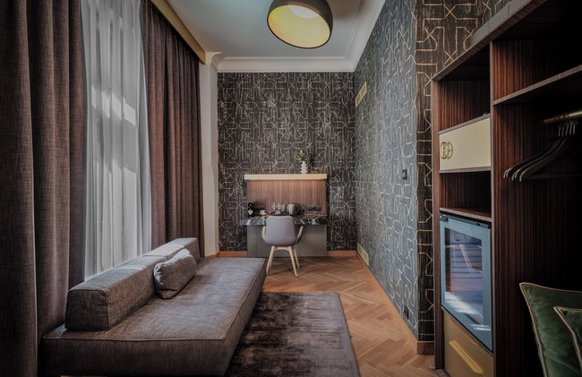 Mottl House by Adrez - Photo 30