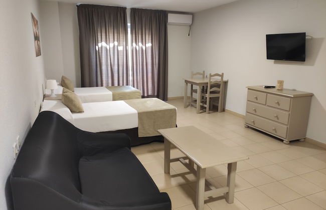 Apartamentos Puerta del Sur - Photo 15