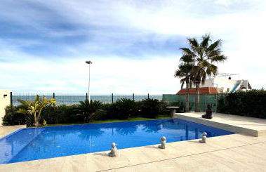 Casa Del Mar, piscina privada frente al mar - Foto 1