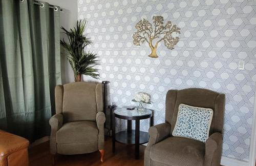 3 bedroom 2 bath home with Jacuzzi near Beverly Hills, wi-fi, Jacuzzi, Roku, BBQ, giant games family fun - Foto 16