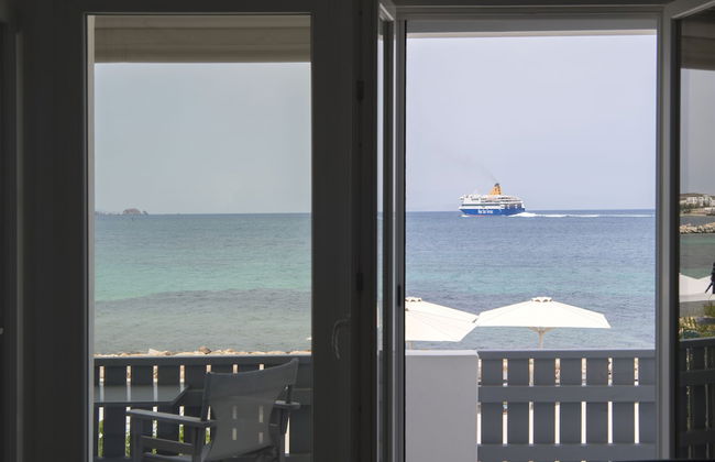 Parikia's Seaside House - Photo 18