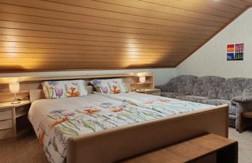 Zuhause bei uns in der zweiten Etage - Foto 6