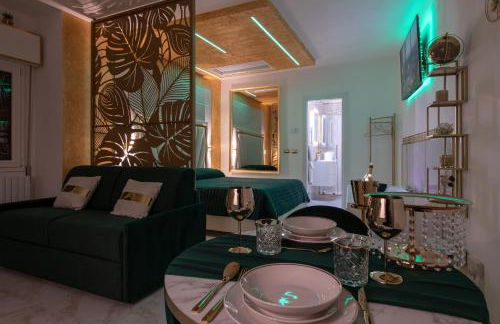 FASHION APARTMENT GOLD Bologna with JACUZZI & CAR GARAGE - Foto 29