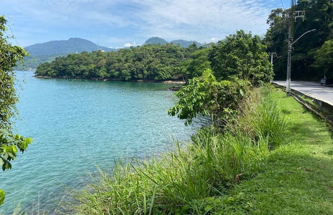 Suítes aconchegantes com piscina e praia - Foto 31