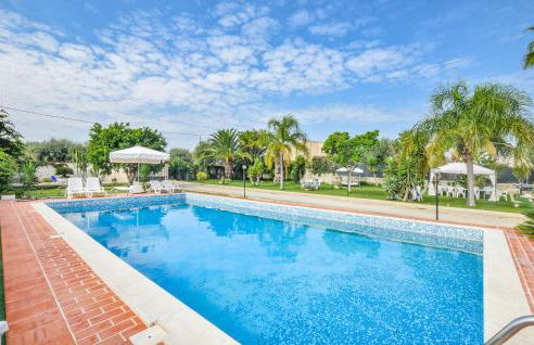 Amazing Home In Siracusa With Wifi - Photo 14