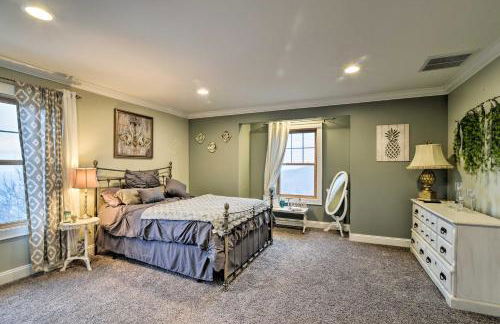 The Barn House Caldwell Mtn Retreat with Hot Tub! - Foto 13