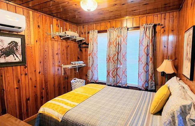 Edgewater Resort - Photo 33